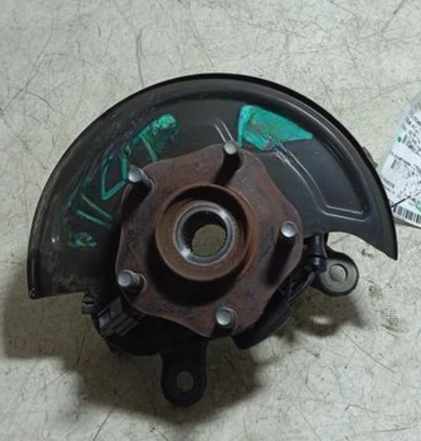 2013-2019 Nissan Sentra Juke Front Right Passenger Spindle Knuckle Assembly Oem - Image 1 of 4