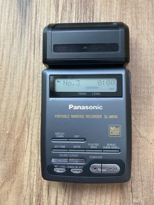 Very Rare Panasonic  SL-MR10 Portable MiniDisc Recorder + Original Battery - Image 1 of 4