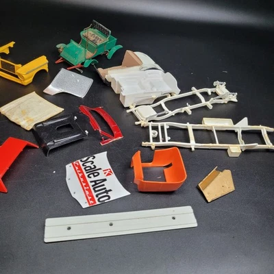 1/25 Scale Junkyard Parts  Plastic Diorama  - Image 1 of 4