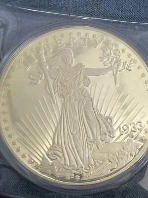 2014 Jumbo Dream GOLD DOUBLE EAGLE 1933  3.9" 24k-layered Commemorative Coin - Image 1 of 4