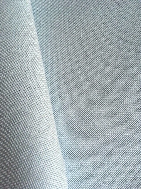 Tela de tejido uniforme azul hielo Brittney Lugana 28 unidades Zweistik - opciones de tamaño Foto 1 de 1