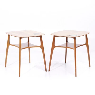 Mesas auxiliares Edward Wormley para Dunbar 5628T mediados de siglo de nogal y azulejos Tiffany Foto 1 de 4