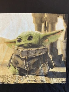 Star Wars T-shirt Mandalorian BABY YODA M Medium GROGU the Child black - Picture 1 of 7