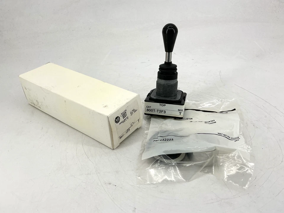 New Allen Bradley 800T-T2F3 Ser T Toggle Switch 2-Way Spring Return Left/Right - Image 1 of 4