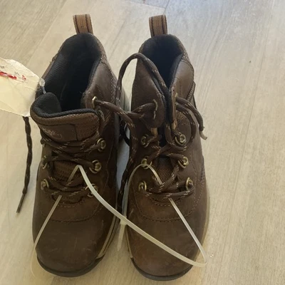 Timberland Boots Youth 13 Hiking Waterproof Brown Leather Casual Ankle Top 66761 Foto 1 de 4