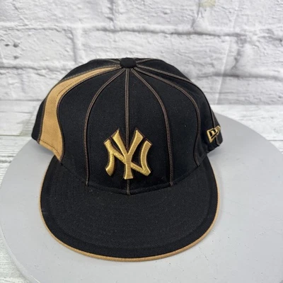 Vintage New York Yankees fitted Hat Cap New Era Black/Gold Size 7 1/4 - Image 1 of 4