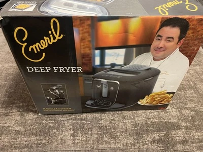 Freidora Emeril T-fal Emeril 3 litros modelo FR4028001 Foto 1 de 4