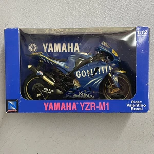 2004 Yamaha YZR M1 #46 Valentino Rossi New Ray diecast motorcycle 1:12 scale - Picture 1 of 5