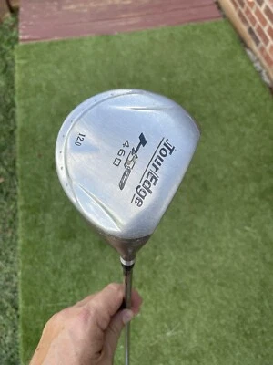 TACO DE GOLFE DRIVER FEMININO TOUR EDGE H5P 12* GRAFITE DESTRO 1” curto - Imagem 1 de 4