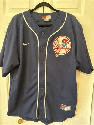 NIKE MLB YANKEES JERSEY - Derek Jeter Men’s SMALL - Image 1 of 4
