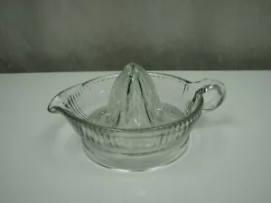 Anchor Hocking Large Vintage Clear Ribbed Glass Juicer Reamer Mid Century 1950s - Picture 1 of 8