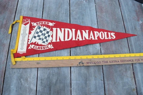 1940s Felt Pennant Indianapolis Motor Speedway Race Full Size Cover