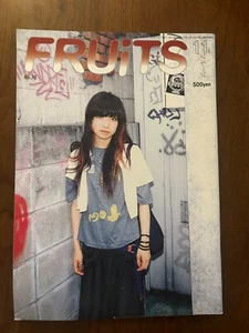 FRUiTS No.76 November 2003 Harajuku Tokyo Japan Street Fashion Snap Magazine - Picture 1 of 6