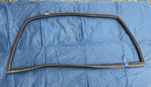 1982-1994 BMW E30 318i 325i Rear Window Gasket Seal Weatherstripping #2256M - Picture 1 of 8
