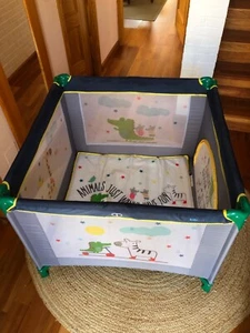 Parque/playpen infantil para bebés y nin@s jovenes, marca Bbest, casi sin usar - Imagen 1 de 9