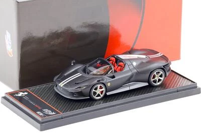 1:43 BBR Ferrari SP3 Daytona Serie Icona Nero Opaco/Silver Stripes - Limited 48 - Immagine 1 di 3