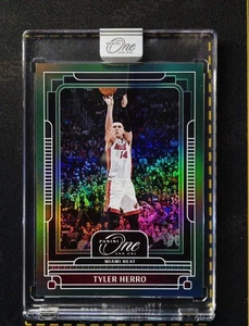 2024-25 ONE AND ONE TYLER HERRO #81 BASE GREEN /5 (SZS - Bild 1 von 2