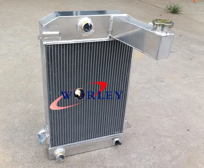 For TRIUMPH TR2/TR3/TR3A/TR3B MT ALUMINUM ALLOY RADIATOR - Image 1 of 4