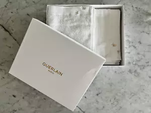 Authentic Guerlain 2 piece Bath Hand Deluxe Towel Set w/ Guerlain Honey Bee RARE - Picture 1 of 5