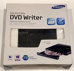 Slim External USB 3.0 DVD CD RW Writer Drive Burner Reader Player Mac and PC - Picture 1 of 3