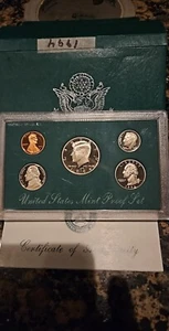 1994 S Uncirculated Proof set includes Kennedy .50, Mint Condition. Low Bid. - Picture 1 of 2