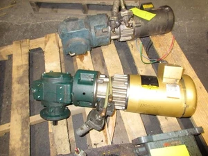 Motorreductor Master Power Transmission 8004567001LX 2HP 1800 RPM usado - Imagen 1 de 6