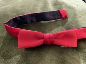 Vintage 1984 One Size Fits All Adjustable Women’s Bow Tie Bowtie Red - Picture 1 of 4