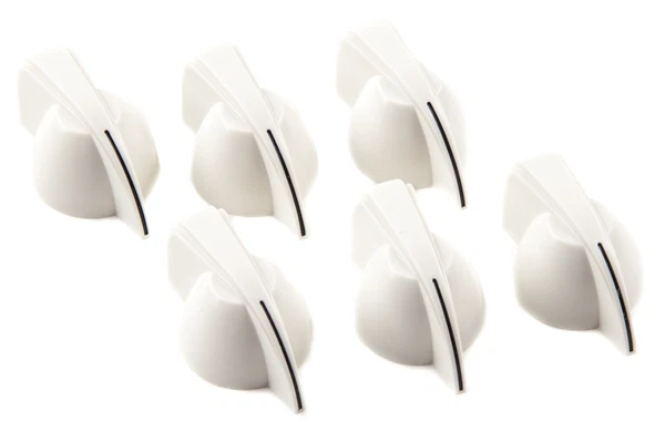 Fender Chicken Head Amplifier Knobs Set of 6 in White MPN 0073688049