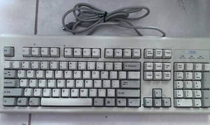 ibm keyboard vintage model number KB- 8923 - Picture 1 of 2