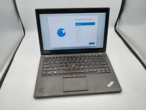 Lenovo ThinkPad x250 12.5" Touchscreen i7-5600U 8GB 60GB SSD W11 - READ -RR - Picture 1 of 7