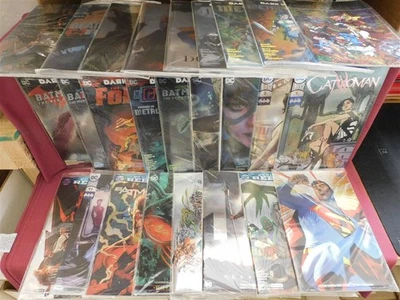DC CONVENTION FOIL LOT 52 COMICS BATMAN SUPERMAN WONDER WOMAN JOKER 2016-2018 NM - Image 1 of 2