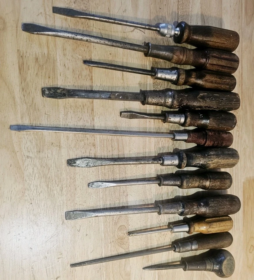 Vintage Wood Handle Screwdriver Lot – Antique Slotted Flathead Tools – Mixed  - Image 1 of 4