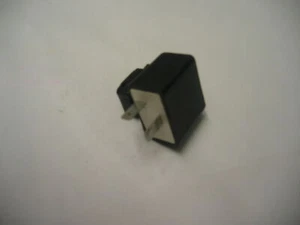 CBR125 CBR 125 R 04-11 LED Blinker Blinkrelais (2 Pin) - Bild 1 von 1