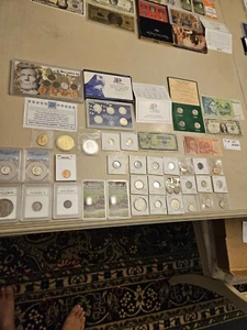41 PCGS slabbed coin lot unc, Gold & SILVER BARS,Commemorative set's - Picture 1 of 13
