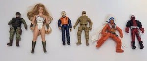 Lotto action figure vintage She-ra, Gi Joe, Grandex Indian, Mei, Military, Tonka - Foto 1 di 15