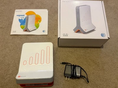Cisco AT&T 3G Microcell DPH151-AT Wireless Cell Phone Signal Booster Tower - Image 1 of 3