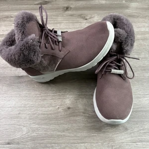 Skechers Womens Size 7 On-The-Go Air Cooled Goga Mat Ankle Boots Faux Fur Trim - Picture 1 of 19