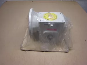 NEW IronMan Ohio Gear WHMQ826-30-56-H Worm Gear / Speed Reducer - Picture 1 of 5