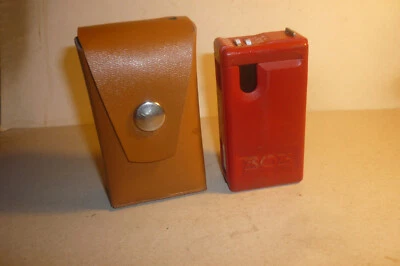 Miniatur Kamera ,, Kiev 303 " 16mm Subminiaturkamera in rot im Etui ! Top ! - Bild 1 von 4