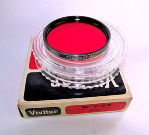 Vivitar Photo Filter 52mm RED 25A Color Camera Lens Vintage NEW - Picture 1 of 2
