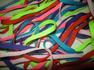Paquete de 2 pares de cordones deportivos planos estilo 5/16 de 8 mm de ancho *NUEVOS* - Imagen 1 de 33