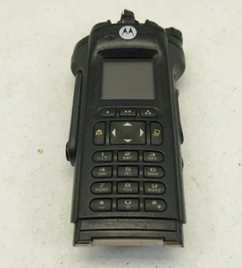 Motorola APX 6000R UHF Radio, (R1) 380 - 470 MHz, 5 KG's - Zdjęcie 1 z 9