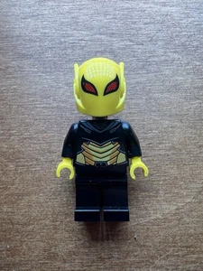 Lego Minifigures Firefly minifigure DC Comics set 76117 figure sh551 sh0551 - Picture 1 of 3