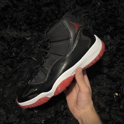 *CLEAN* Nike Air Jordan 11 Retro Bred 2019 Size 13 Men's Sneakers 378037-061 - Image 1 of 4