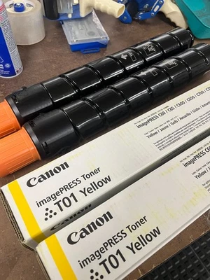 4 CANON T01 YELLOW TONER CARTRIDGES 2 IN DIRTY BOX 2 NO BOX - Image 1 of 3