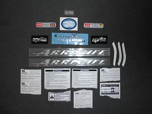 BRAND NEW GENUINE APRILIA ATLANTIC 500 2001-2004 ARRECIFE DECAL SET AP8177049 - Picture 1 of 2