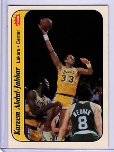 1986 Fleer Basketball Sticker 1/11 Kareem Abdul Jabbar