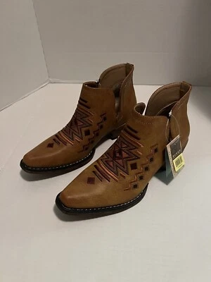 Botas informales Roper Ava Southwest bordadas punta corta vaqueras para mujer marrón talla 9” Foto 1 de 4