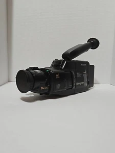Sony Handycam (CCD-F201) 8 NTSC Video Camera Recorder With Extra Accessories - Picture 1 of 12