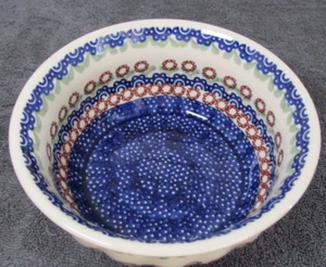 BOLESLAWCU POLISH POTTERY FLUTED SIDES BOWL 6 1/2" W 3 1/2" T 2 1/2" D FLOWERS - Picture 1 of 5
